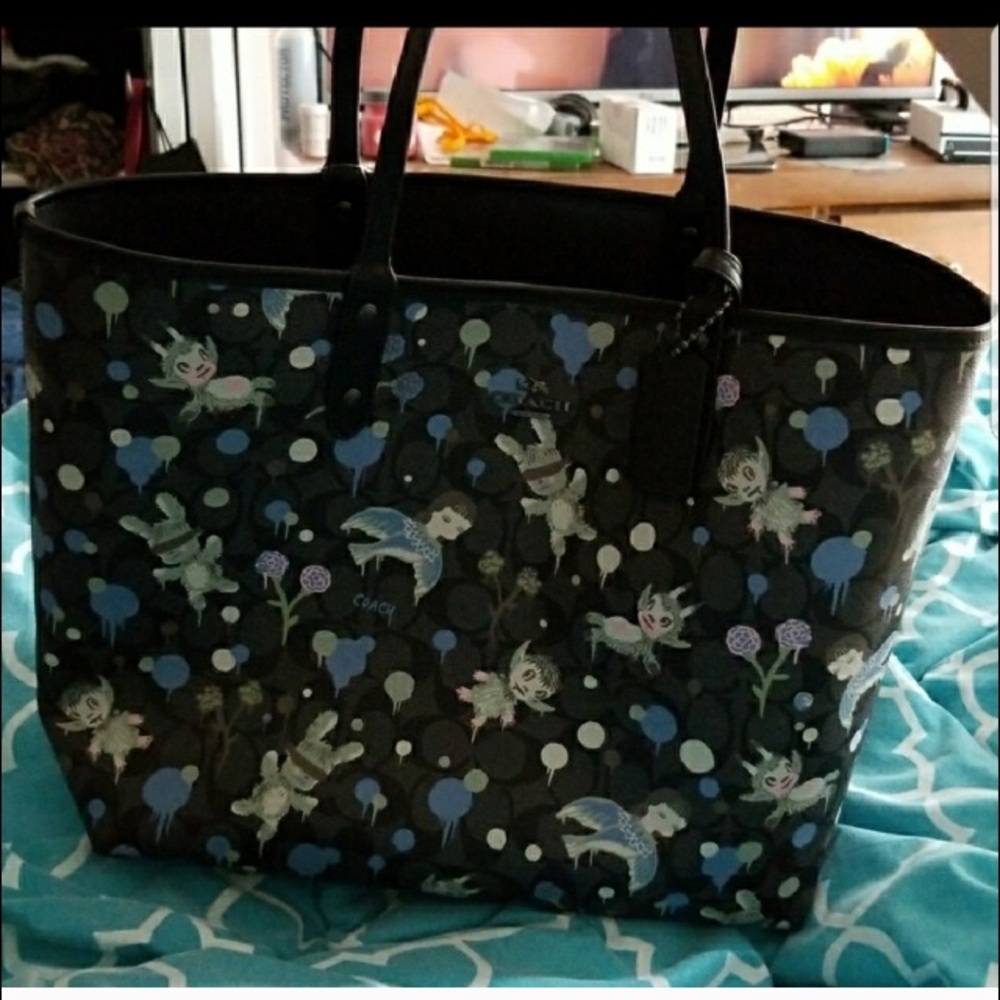 Coach tote